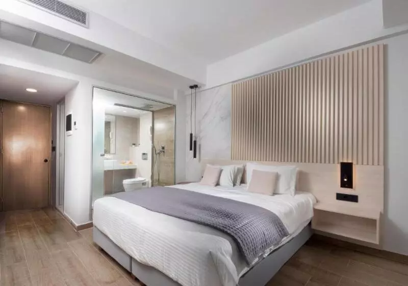 Deluxe-huone, Athena