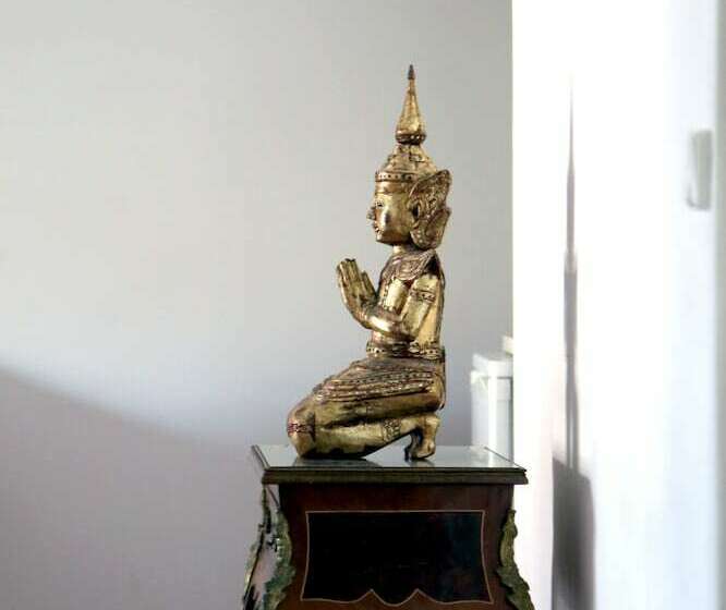 דירת חדר דלוקס, Candia House