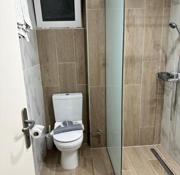 スタンダードトリプルルーム, Captain S