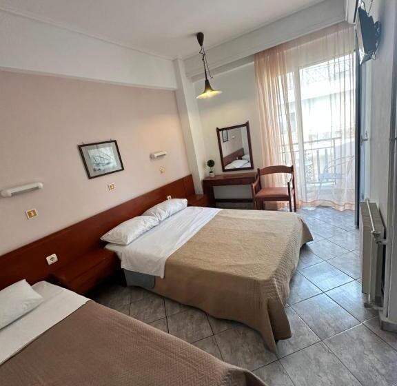 スタンダードトリプルルーム, Captain S