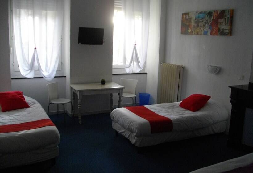 غرفة قياسية رباعية, Central