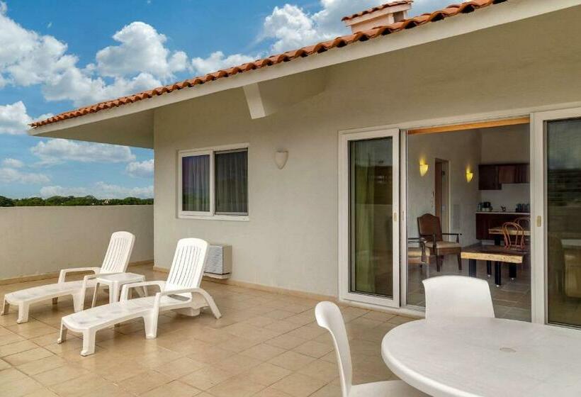 סוויטת 2 חדרי שינה, Comfort Inn Puerto Vallarta Golfside & Marina