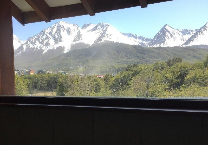 חדר סטנדרט לשלושה, Costa Ushuaia