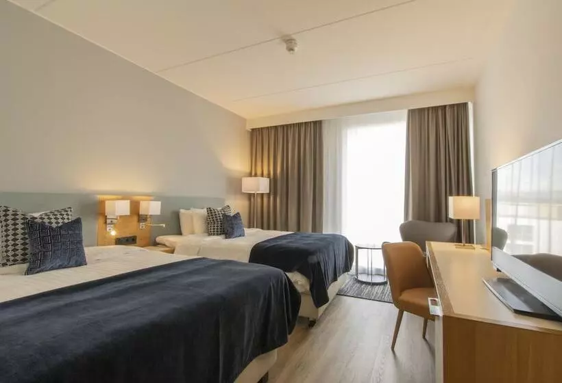 اتاق لوکس, Courtyard By Marriott Stockholm Kungsholmen