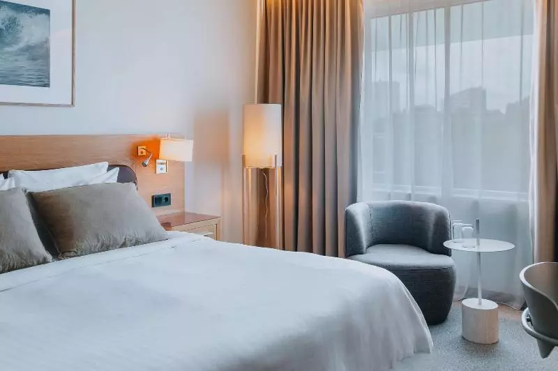اتاق لوکس با تخت بزرگ, Courtyard By Marriott Stockholm Kungsholmen