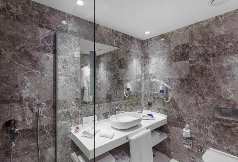 Номер Стандарт Вид на Море, Delta Hotels By Marriott Bodrum