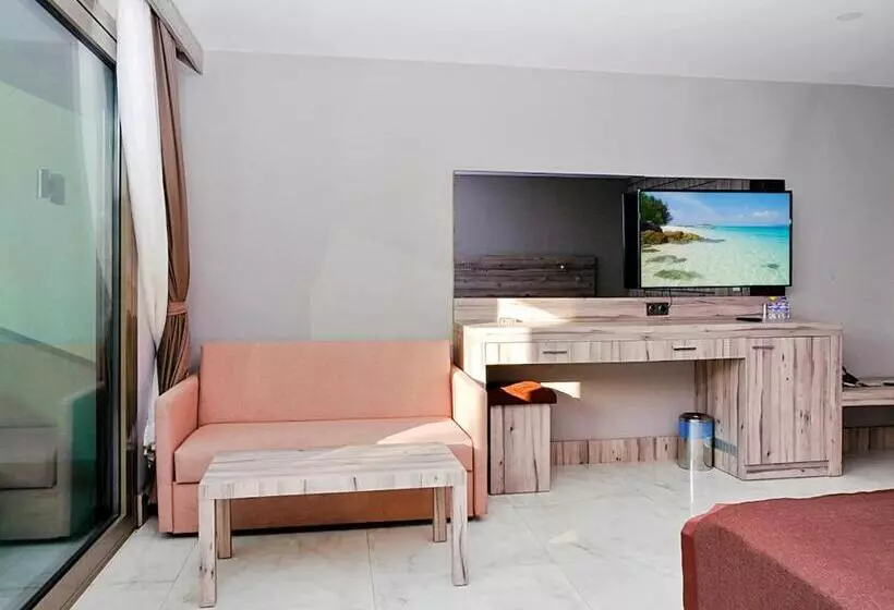 Standard-huone Merinäkymä Parveke, Delta Hotels By Marriott Bodrum