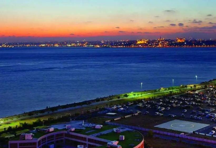 オーシャンビューデラックスルーム, Doubletree By Hilton Istanbulmoda