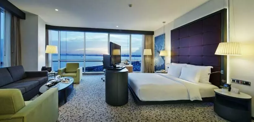 キングサイズベッドのジュニアスイート, Doubletree By Hilton Istanbulmoda