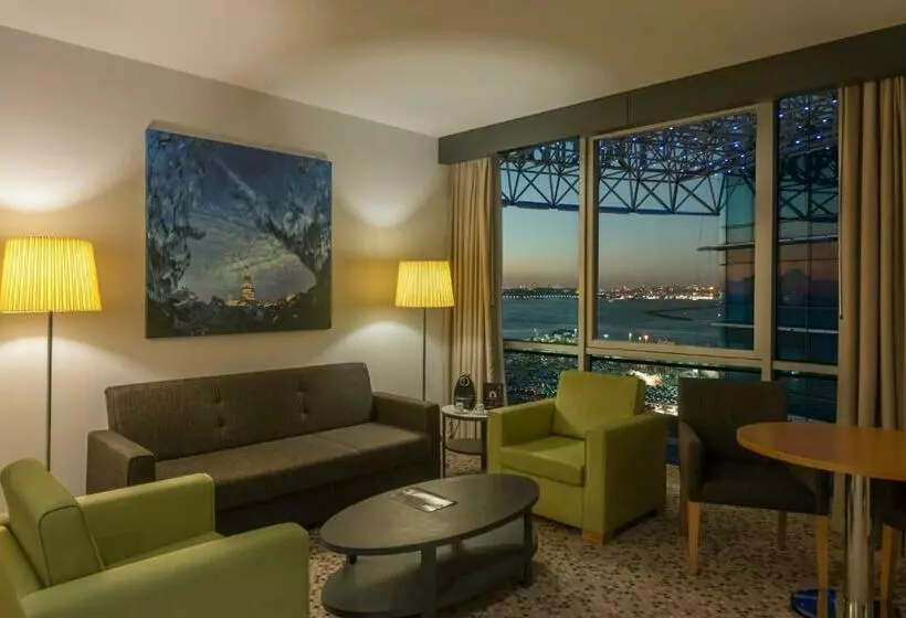 オーシャンビュージュニアスイート, Doubletree By Hilton Istanbulmoda