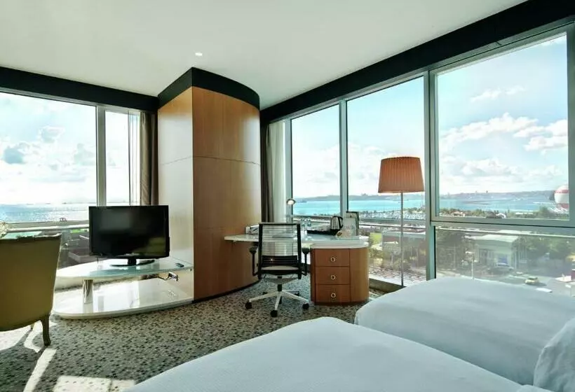 オーシャンビュージュニアスイート, Doubletree By Hilton Istanbulmoda
