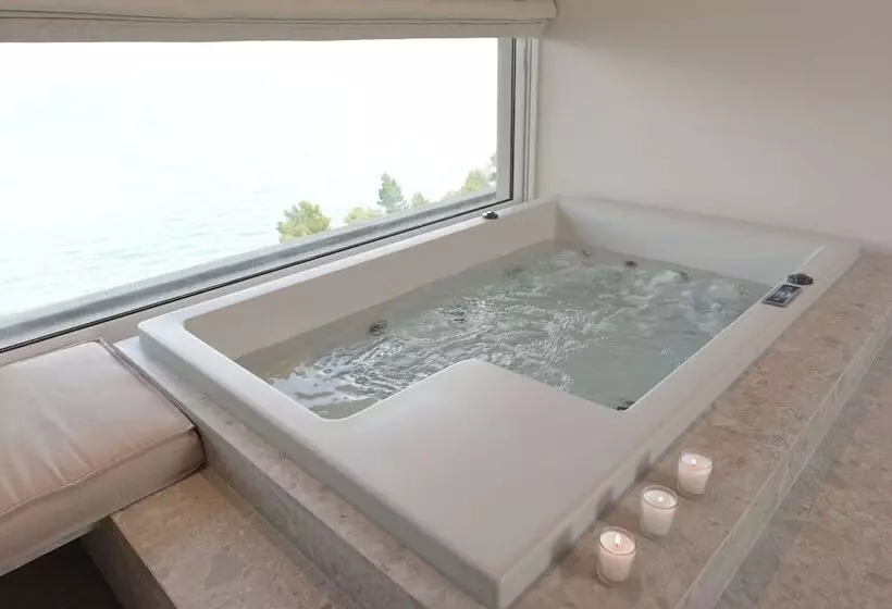Superior-huone Merinäkymä, King Saron Hotel Resort
