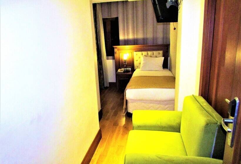 اتاق خانوادگی, Lausos Hotel Sultanahmet