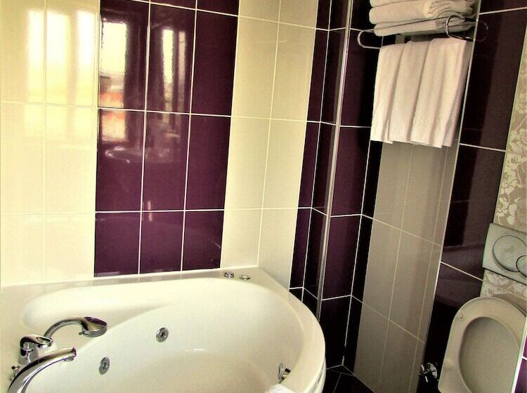 سوئیت با تخت بزرگ, Lausos Hotel Sultanahmet