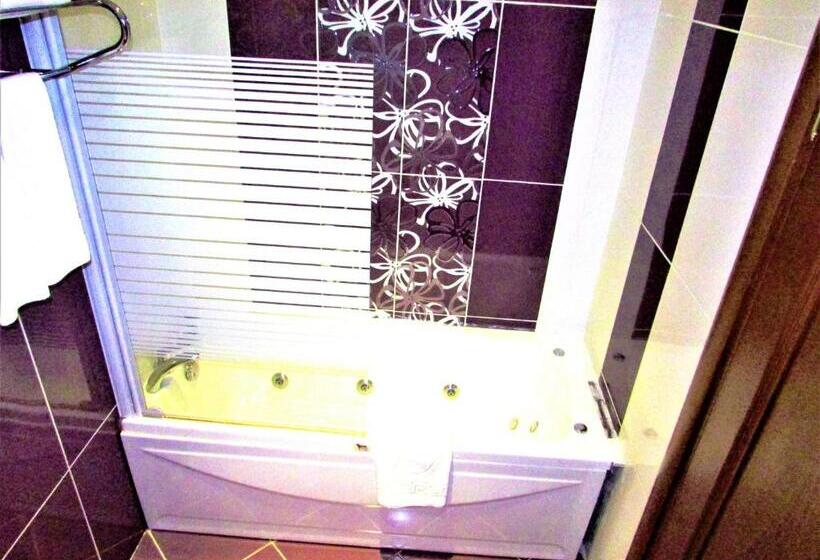 سوئیت با تخت بزرگ, Lausos Hotel Sultanahmet