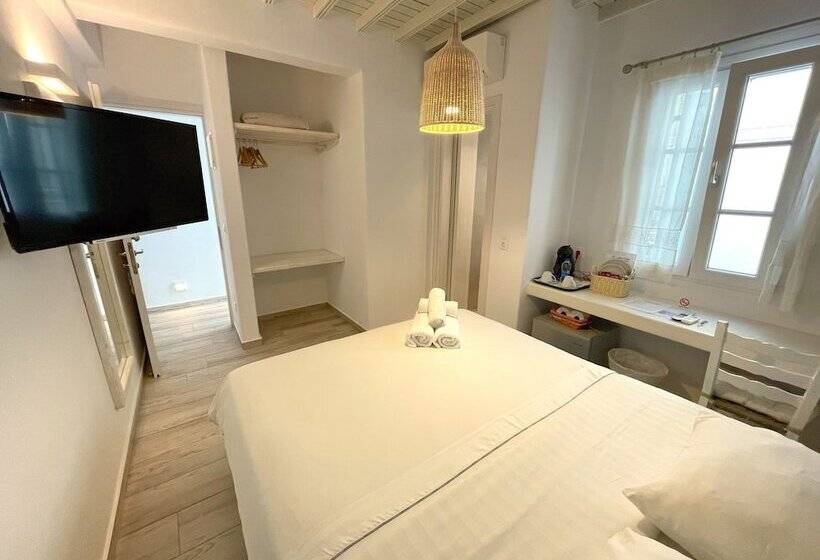 Номер Стандарт, Lefteris