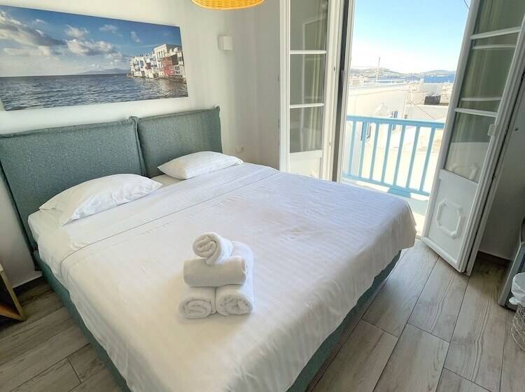 Номер Стандарт с Балконом, Lefteris