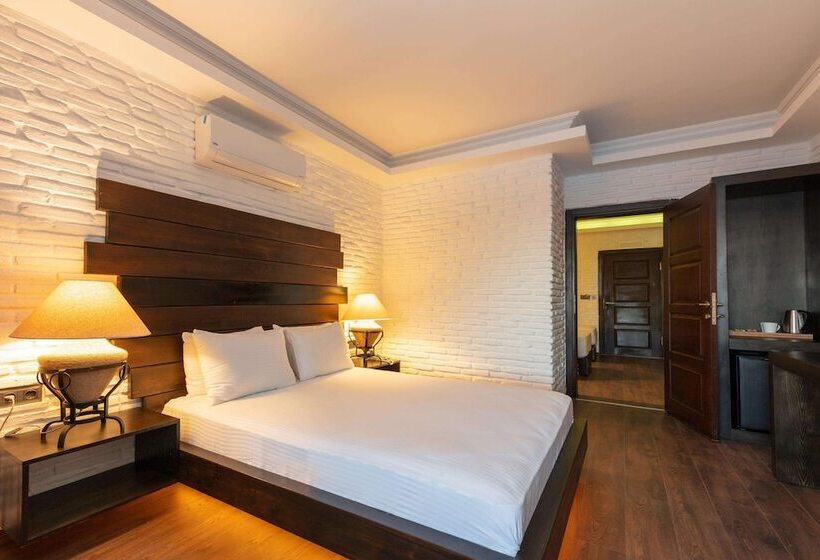 Люкс Семейный 2 Спальни, Manaspark Deluxe