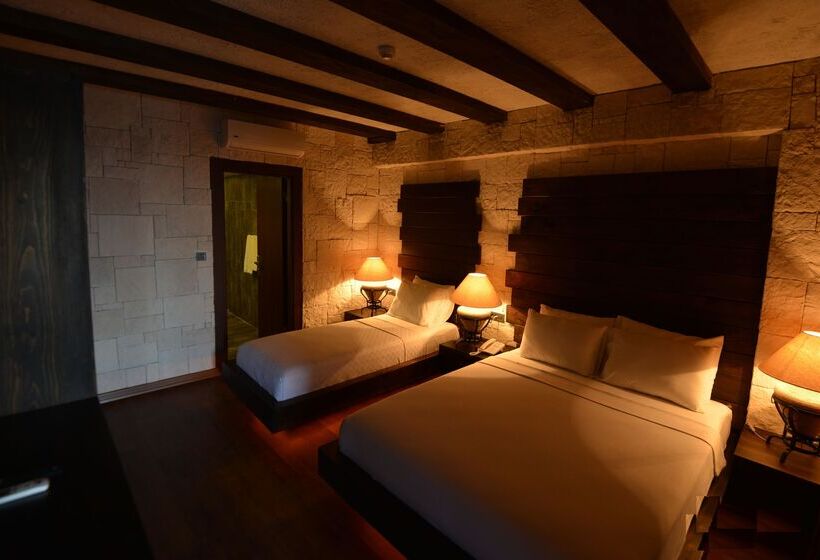 Номер Deluxe с Террасой, Manaspark Deluxe