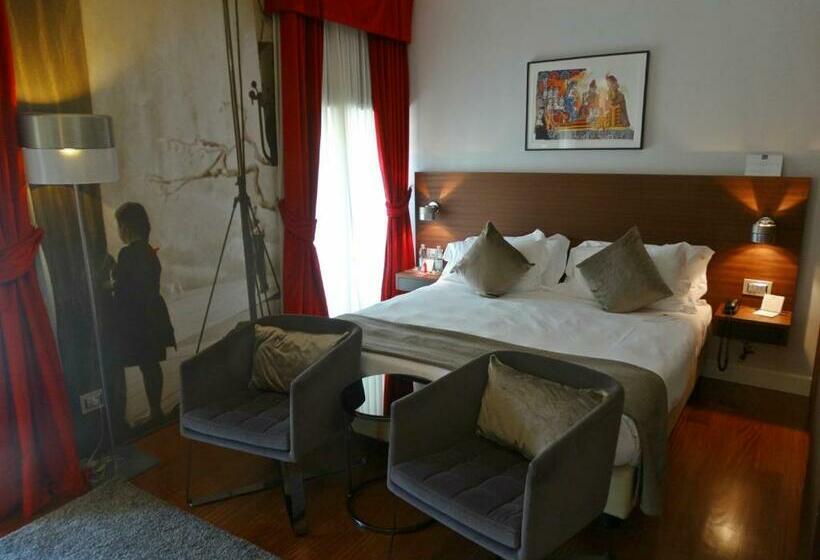 غرفة سوبيريور, Milano Scala