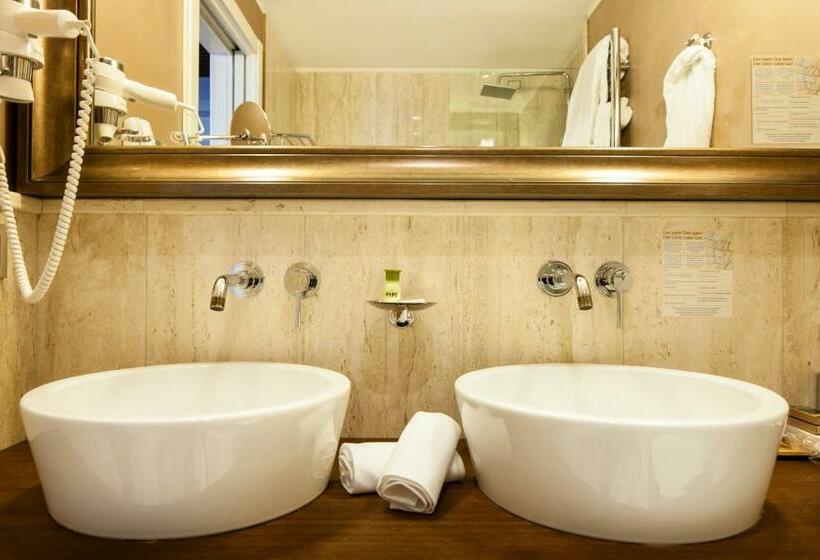 غرفة كلاسيكية فردية, Milano Scala