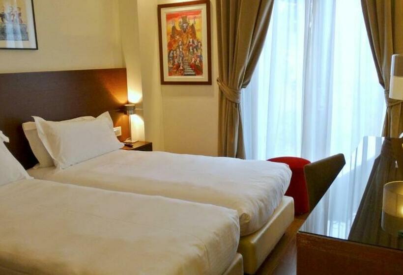 غرفة كلاسيكية, Milano Scala