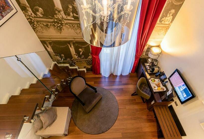 سوییت خانوادگی, Milano Scala