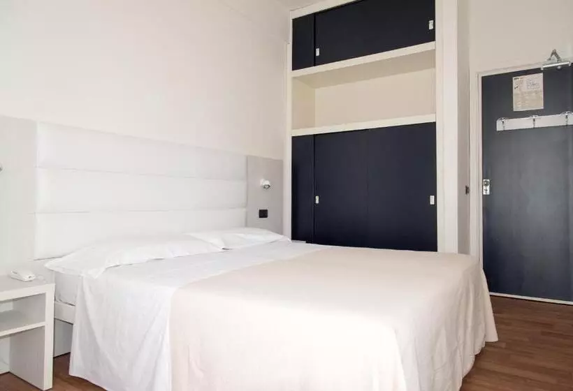 Standard-huone, Nettuno