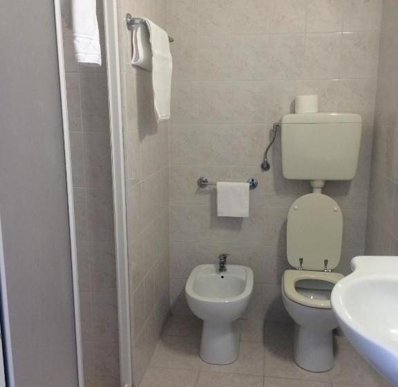 חדר אקונומי יחיד, Nettuno