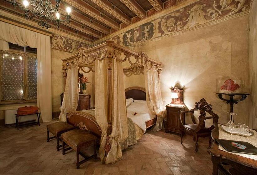로얄 스위트, Relais Castello Bevilacqua