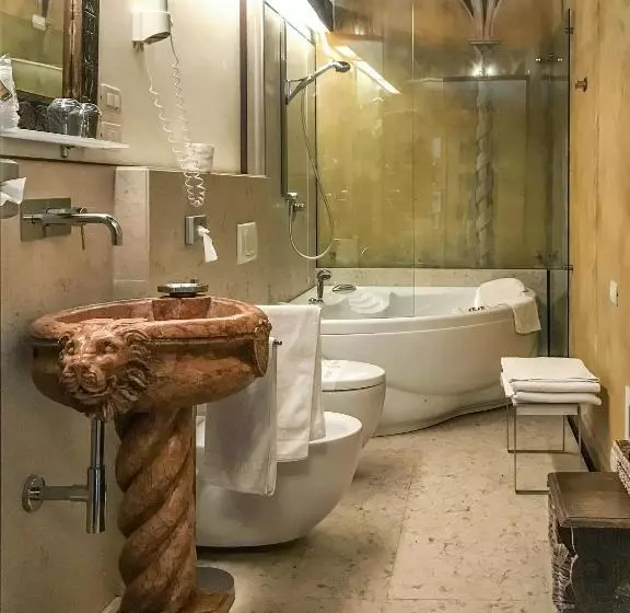 ロイヤルスイート, Relais Castello Bevilacqua