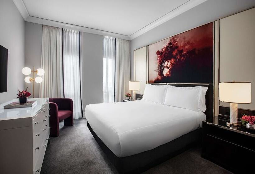 Suite Deluxe, Waldorf Astoria Chicago
