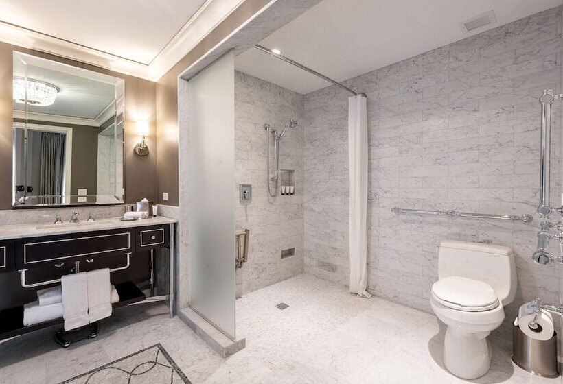 سوییت لوکس, Waldorf Astoria Chicago