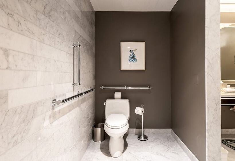 اتاق لوکس, Waldorf Astoria Chicago