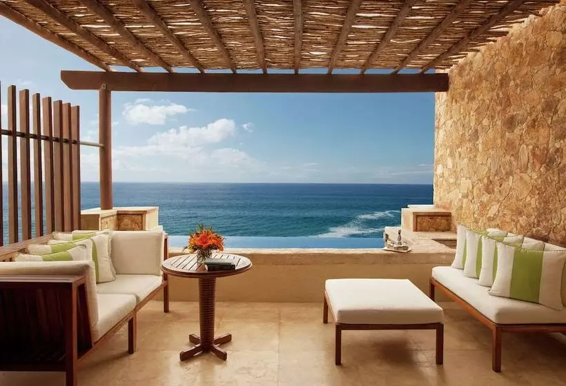اتاق استاندارد با تخت دوبل و چشم‌انداز دریا, Waldorf Astoria Los Cabos Pedregal