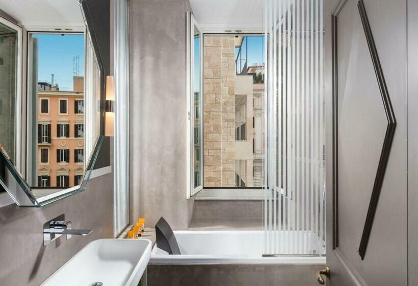 Camera Prestige, Palazzo Manfredi – Small Luxury Hotels Of The World