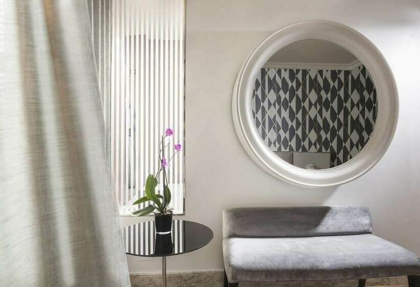 Camera Prestige, Palazzo Manfredi – Small Luxury Hotels Of The World