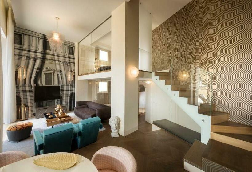 Suite, Palazzo Manfredi – Small Luxury Hotels Of The World