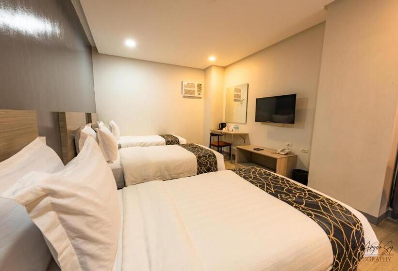 اتاق لوکس خانوادگی, One