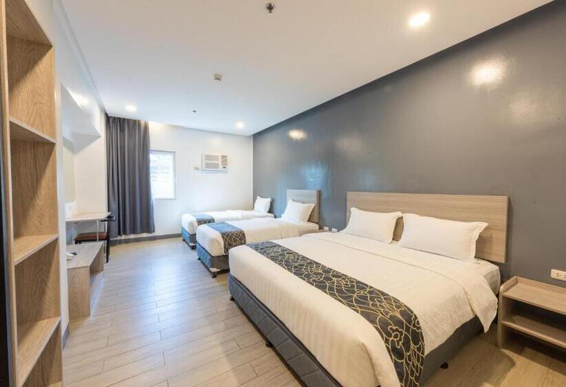 اتاق خانوادگی, One