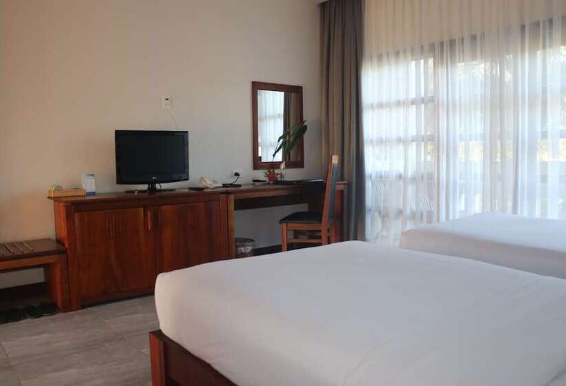 اتاق لوکس با چشم‌انداز باغ, Allezboo Beach Resort & Spa