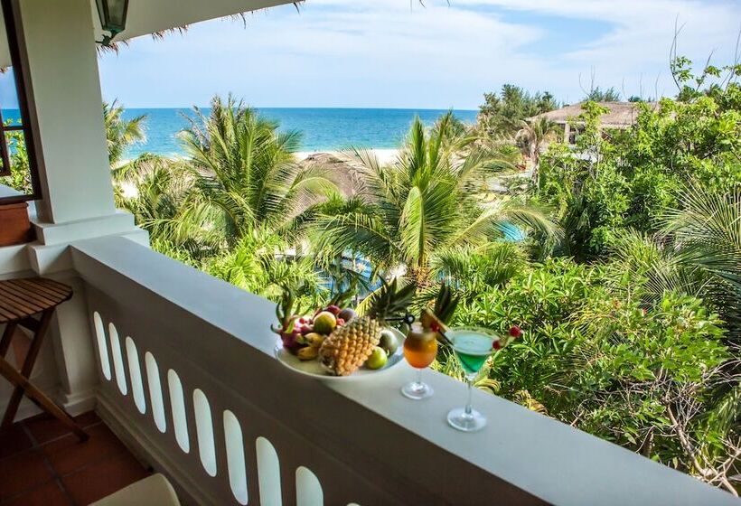 سوییت با چشم‌انداز دریا, Allezboo Beach Resort & Spa