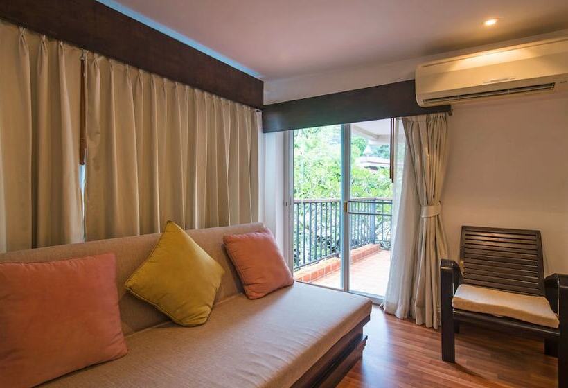 プールの見えるデラックスルーム, Aonang All Seasons Beach Resort