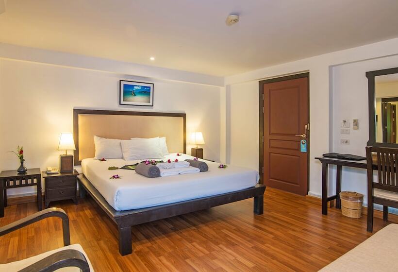 プールの見えるデラックスルーム, Aonang All Seasons Beach Resort