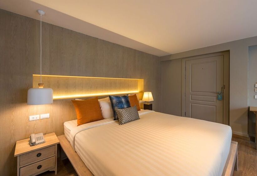 プールの見えるデラックスルーム, Aonang All Seasons Beach Resort