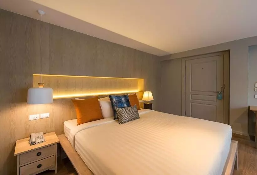 プールの見えるデラックスルーム, Aonang All Seasons Beach Resort