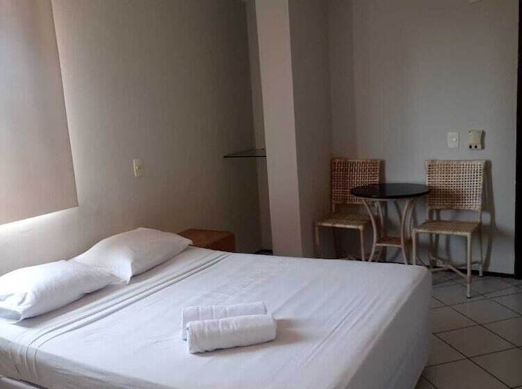 חדר סטנדרט, Boreas Apart