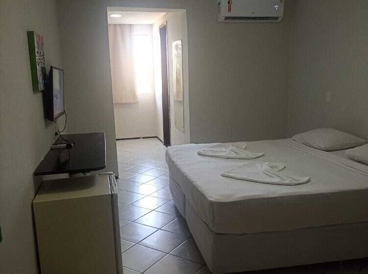 חדר סטנדרט, Boreas Apart