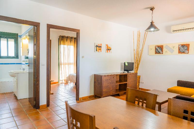 דירת חדר, Complejo Los Veneros