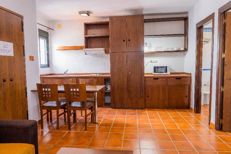 דירת חדר, Complejo Los Veneros